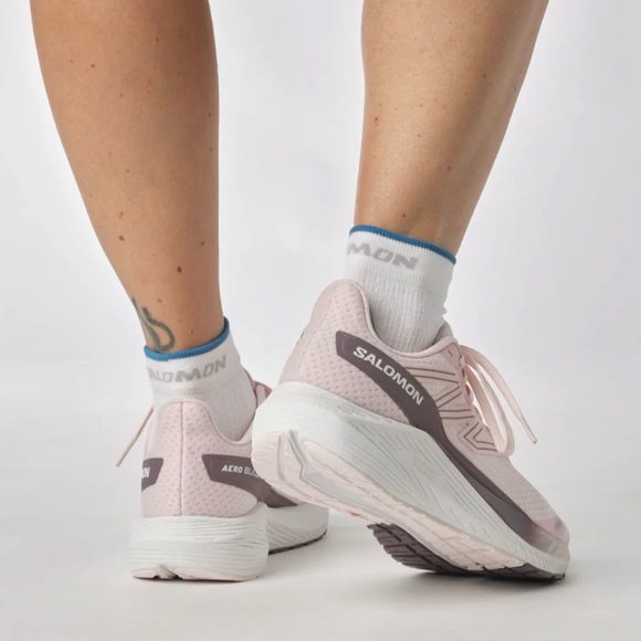 Salomon Shoes - Salomon aero blaze Women's Light Pink Athletic Shoes